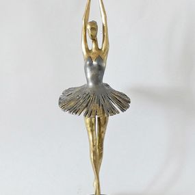 Ballerina Odilia, Lyubka Kyrilova